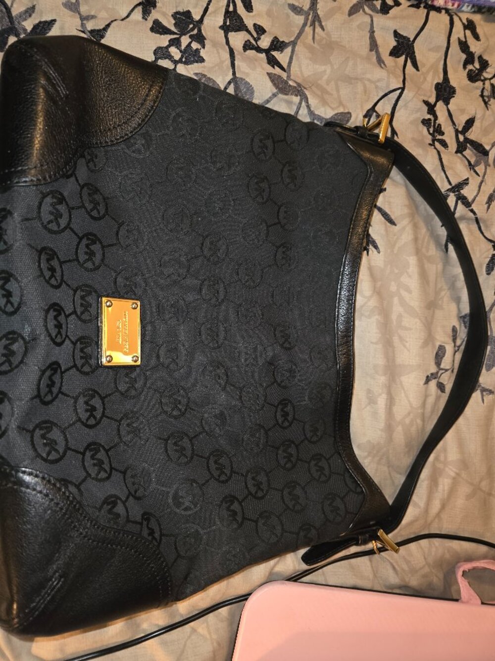 Michael Kors Black Shoulder/Dump Bag